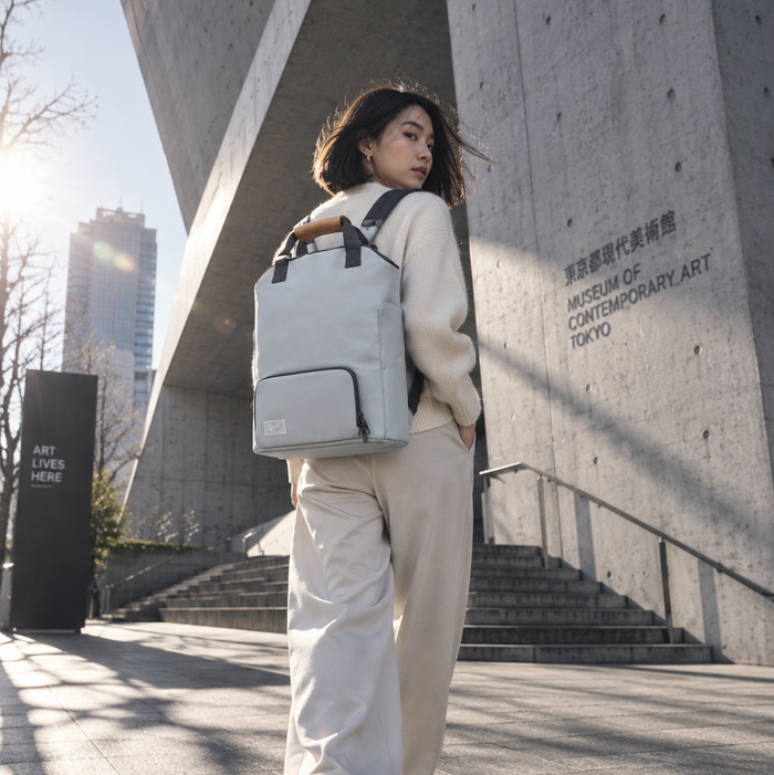 The Totepack in daily use